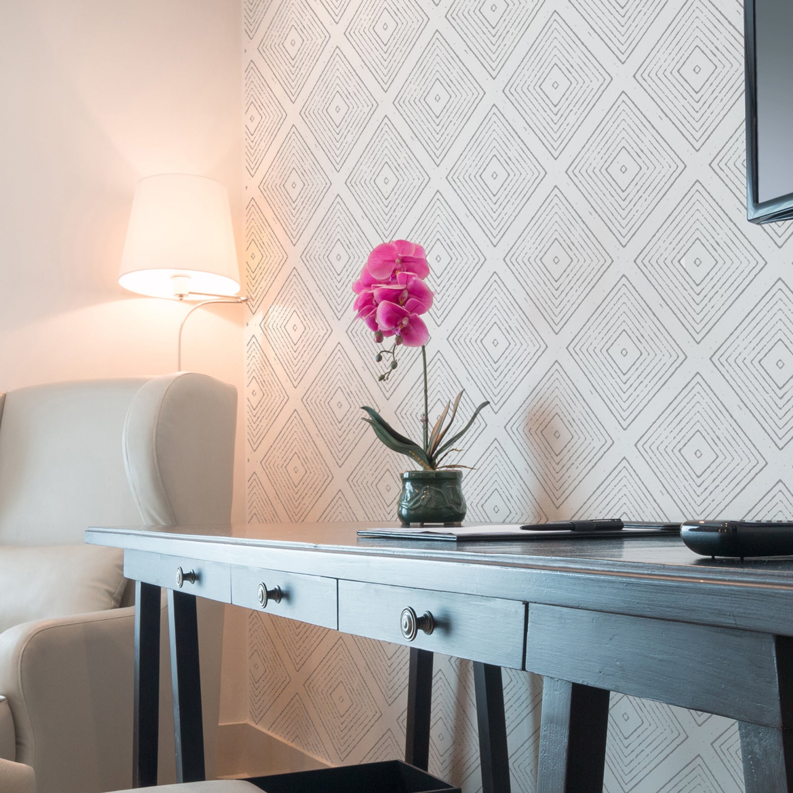 Boho Geometric Lines Wallpaper