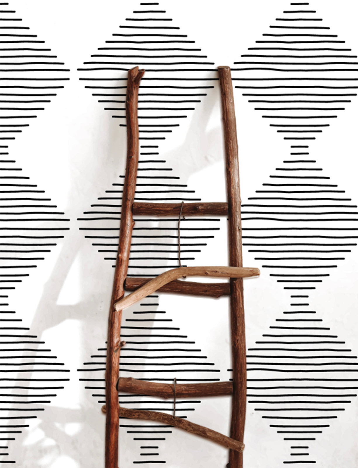 Mod Diamond Stripe