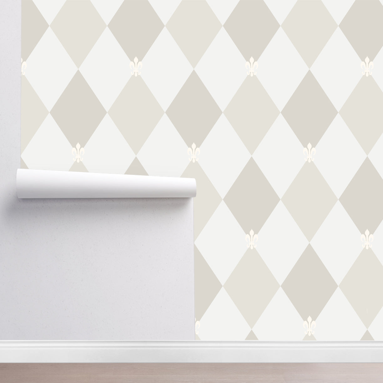 Fleur-de-lis-Harlequin Wallpaper
