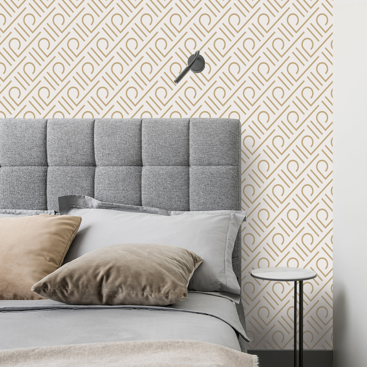 Golden Axis – Modern Geometric Wallpaper